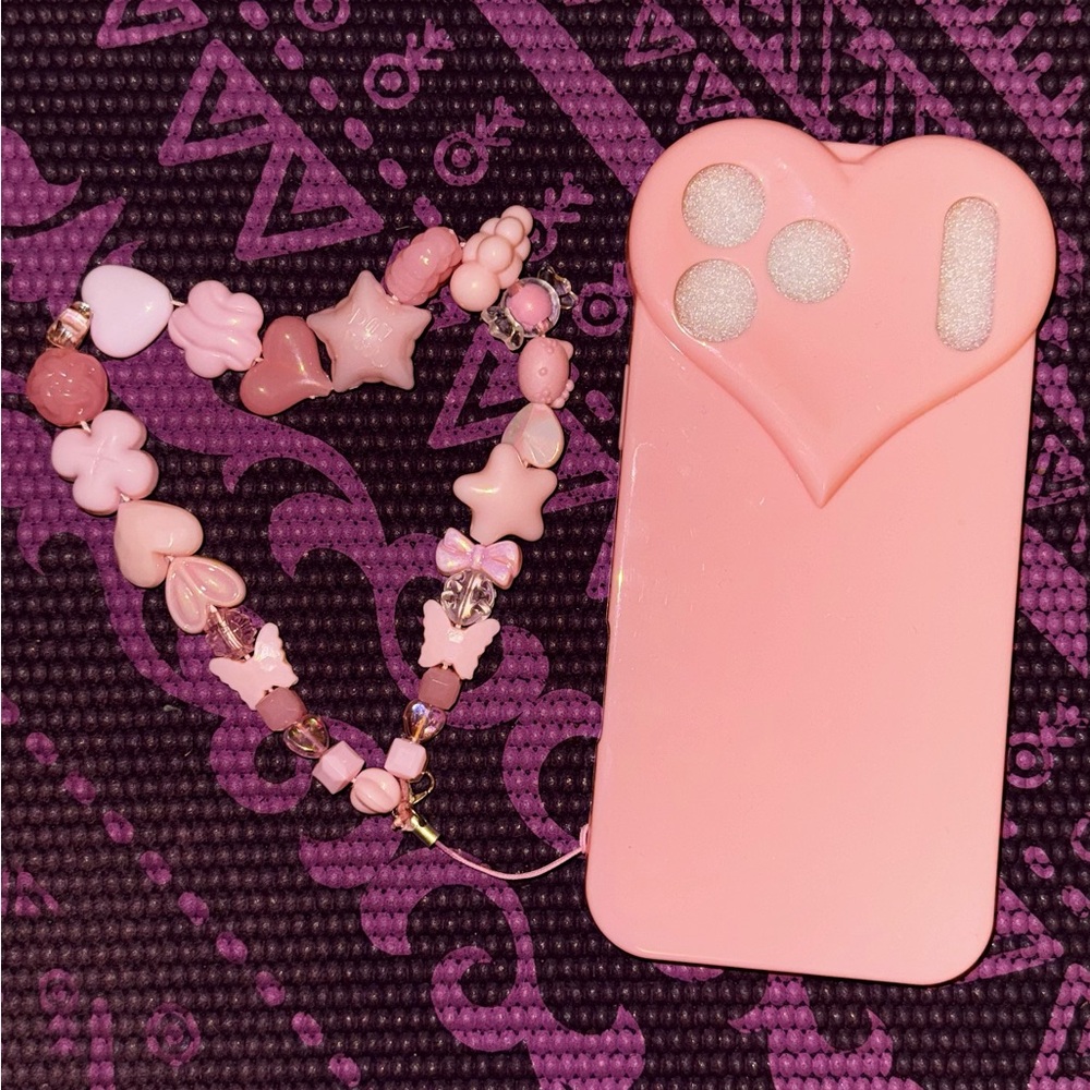 Pink Heart iPhone 17 Pro Max Case with Phone Charm - Picture 2 of 2